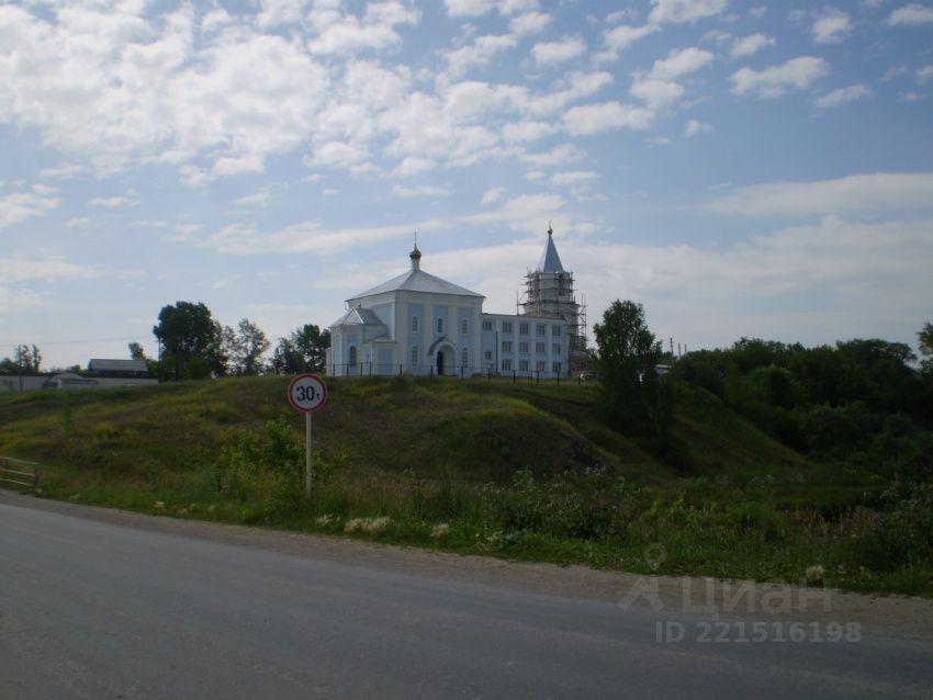 Село троицкое богдановичский. Село Троицкое Богдановичский район Церковь. Троицкий храм с.Троицкое Богдановичский. Церковь село Троицкое Богдановичский район Свердловская область. Троицкий Свердловская область Богдановичский район.