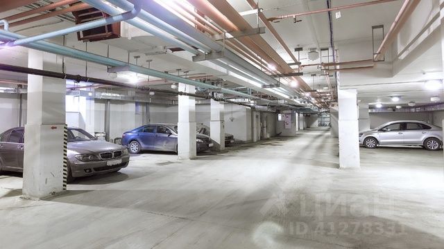 Машиноместо пермь. Теплый паркинг. Пустая подземная парковка. Крытые автостоянки теплые. Паркинг собственники.