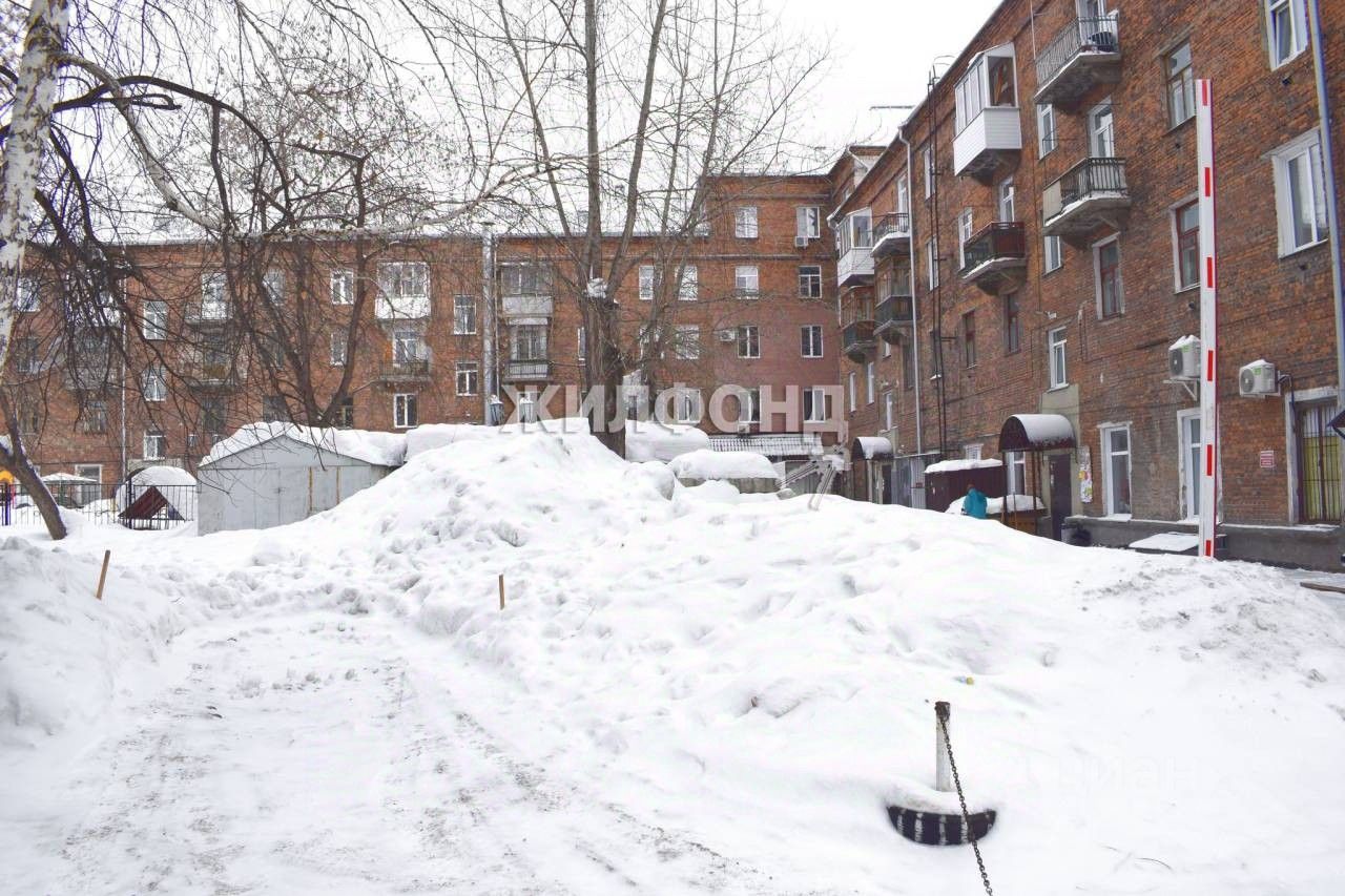 Улица дзержинского новосибирск. Проспект Дзержинского 71 а к 1 Новосибирск. Проспект Дзержинского 38 Новосибирск. Дзержинский район Новосибирск. Пр-кт Дзержинского 18.