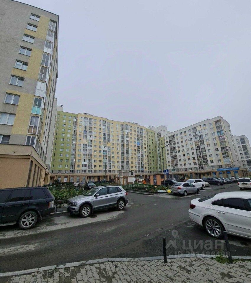 Купить квартиру на улице Вильгельма де Геннина в Екатеринбурге, 35  объявлений о продаже жилой недвижимости по цене от 3,2 млн ₽ на N1.