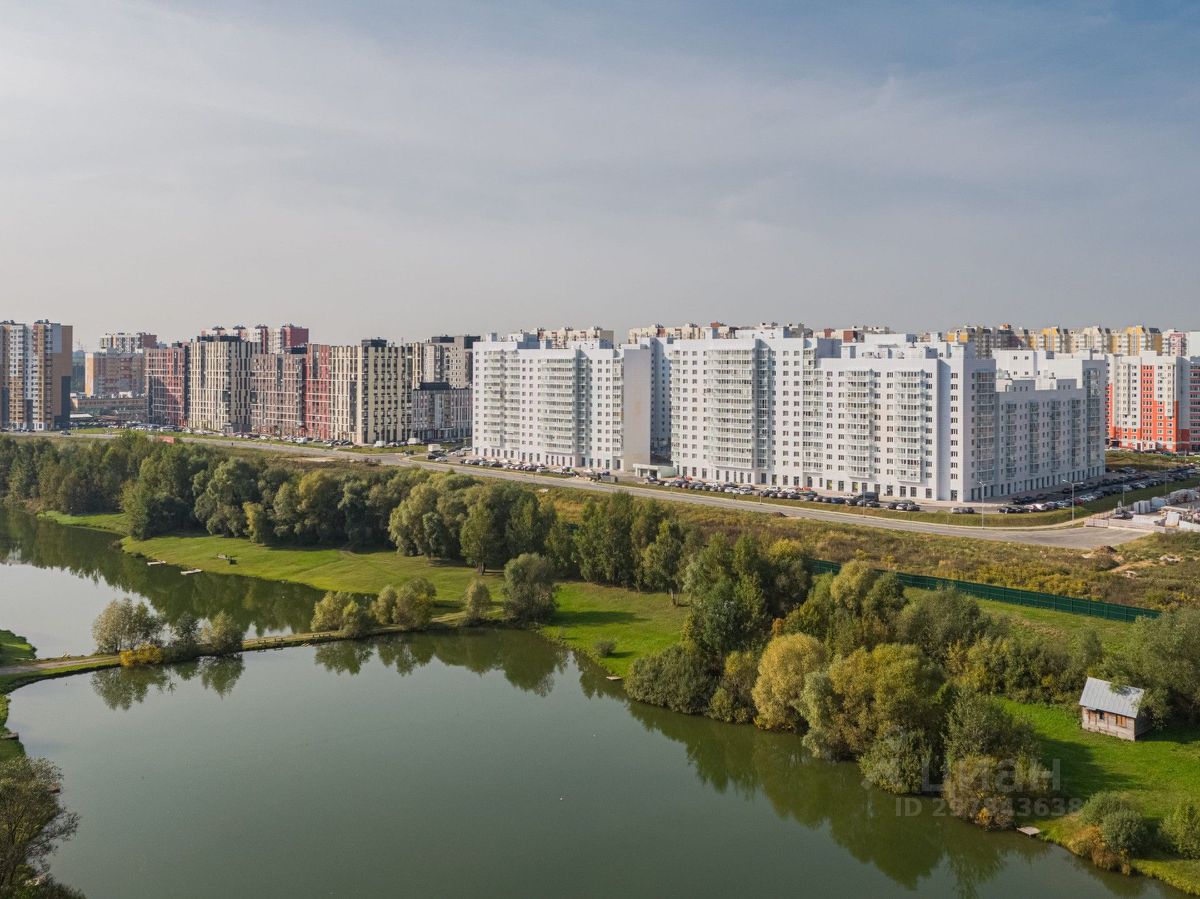 Мкр новой москвы. Ватутинки микрорайон Центральный. ЖК Ватутинки. Станиславские пруды Ватутинки.