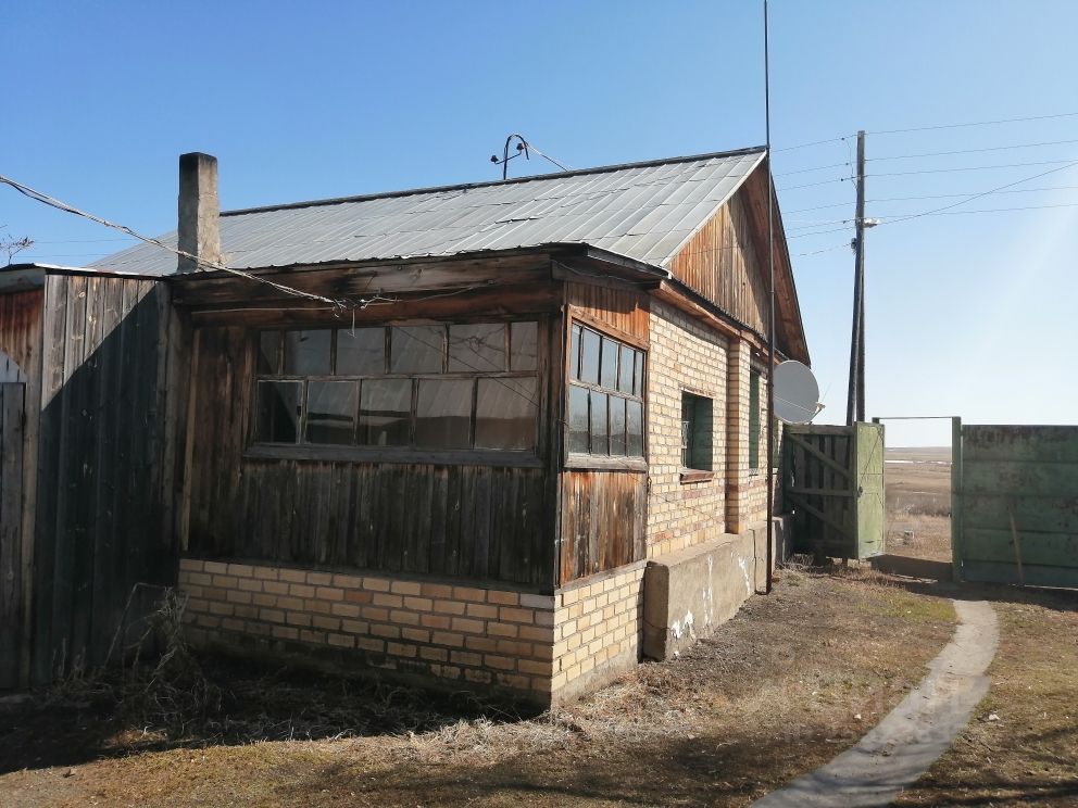 Поселок Сыртинский Кизильский район. Кизильский район Челябинской области Сыртинский. Дом в Сыртинском Кизильский район. Поселок Сыртинский улица Октябрьская.