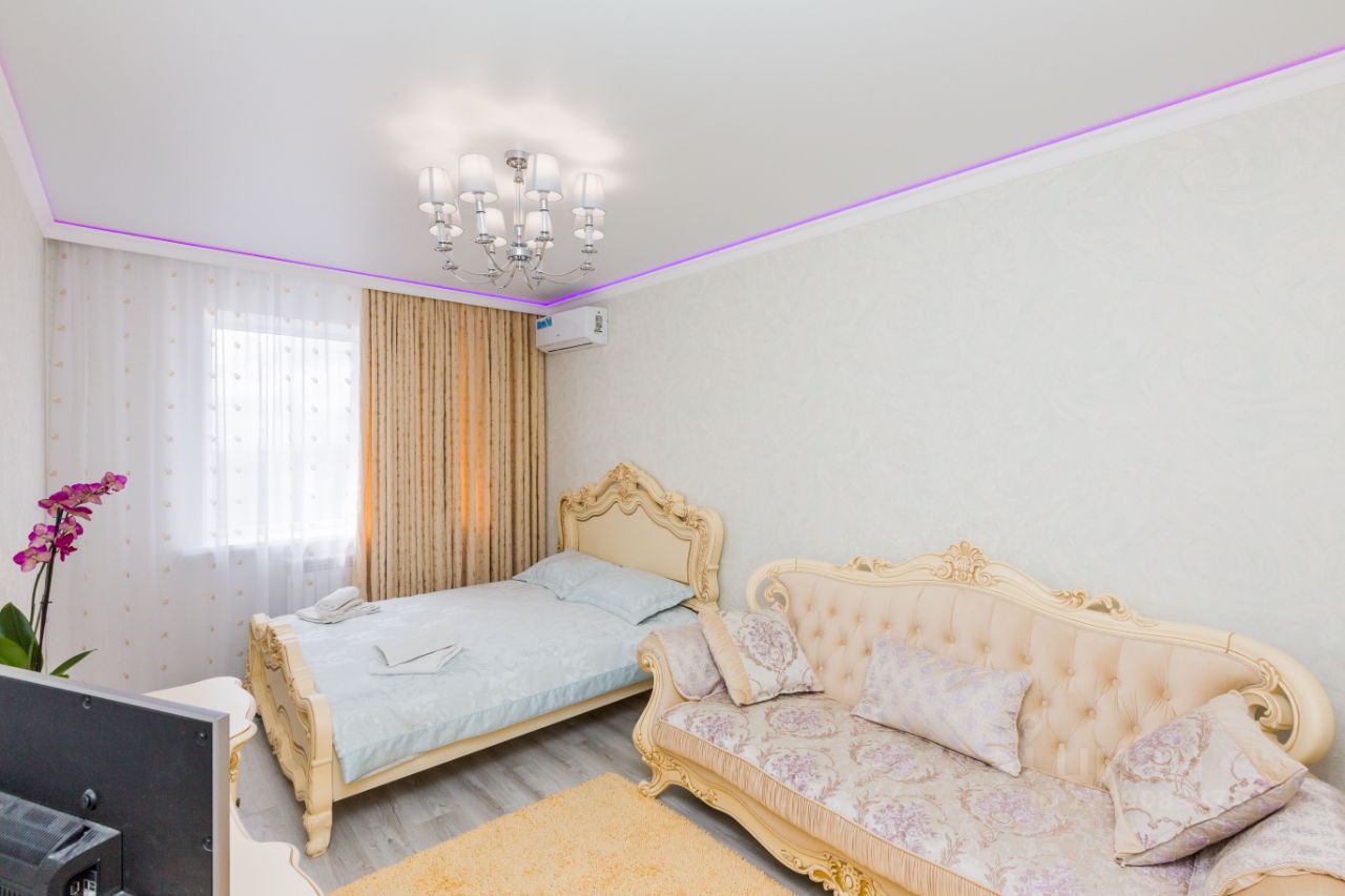 Купить квартиру в ставрополе пирогова. Отель суточный. Квартиры по суточно Ставрополь. В Гудермесе по суточно квартиру.