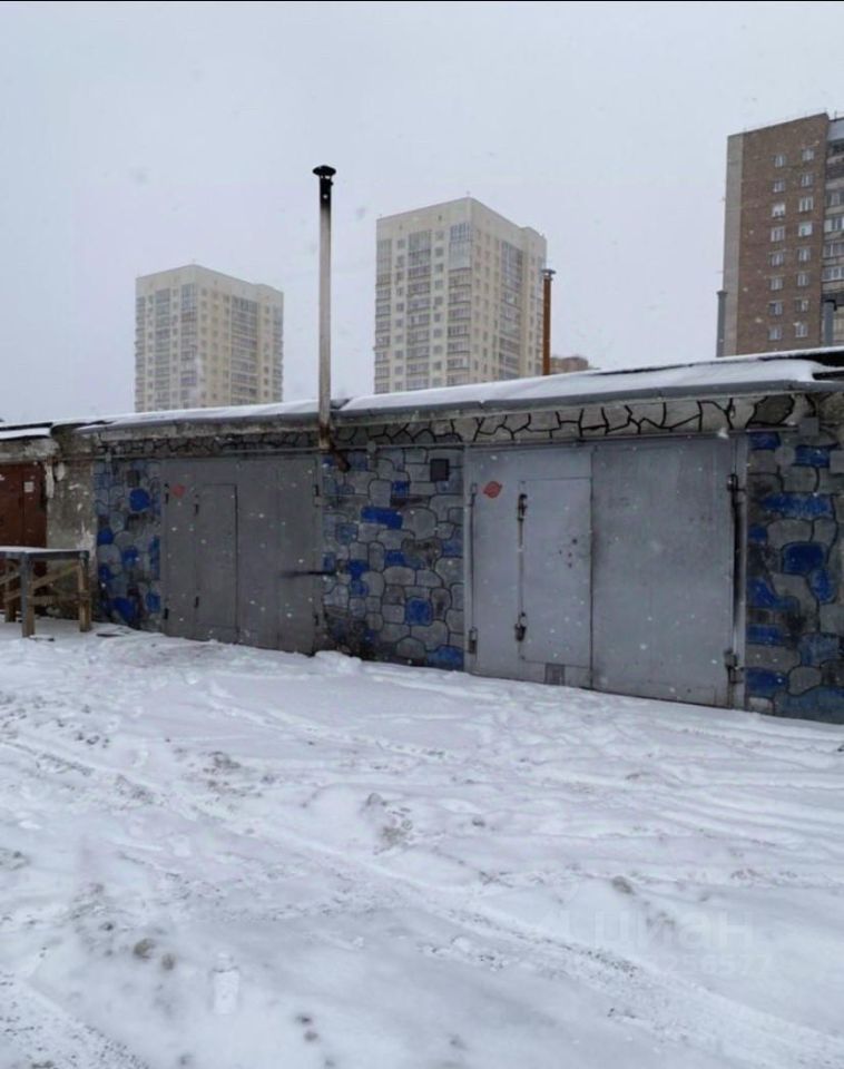 Сниму гараж в дзержинском районе