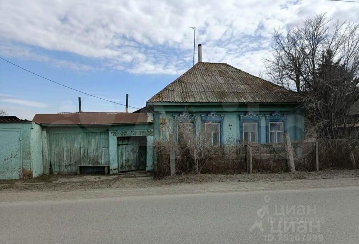 Купить дом, коттедж на улице Красный Октябрь в Белоярском, 3 объявления о  продаже загородной недвижимости по цене от 550 тыс ₽ на N1.