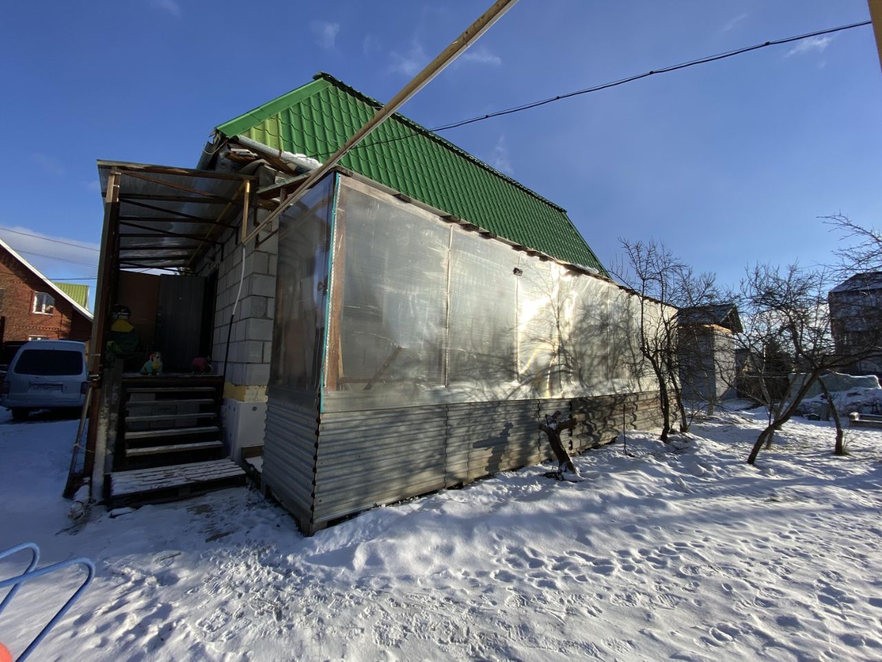 Купить дом, коттедж без посредников в Октябрьском районе районе в  Екатеринбурге, 33 объявления о продаже загородной недвижимости по цене от 1  млн ₽ на N1.