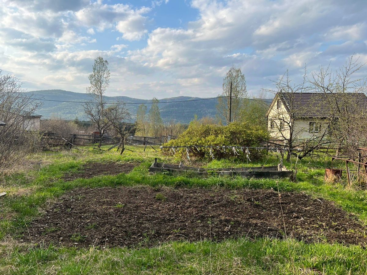 Купить дачу, участок в Красноярском крае, 7 объявлений о продаже загородной  недвижимости по цене от 300 тыс ₽ на N1.