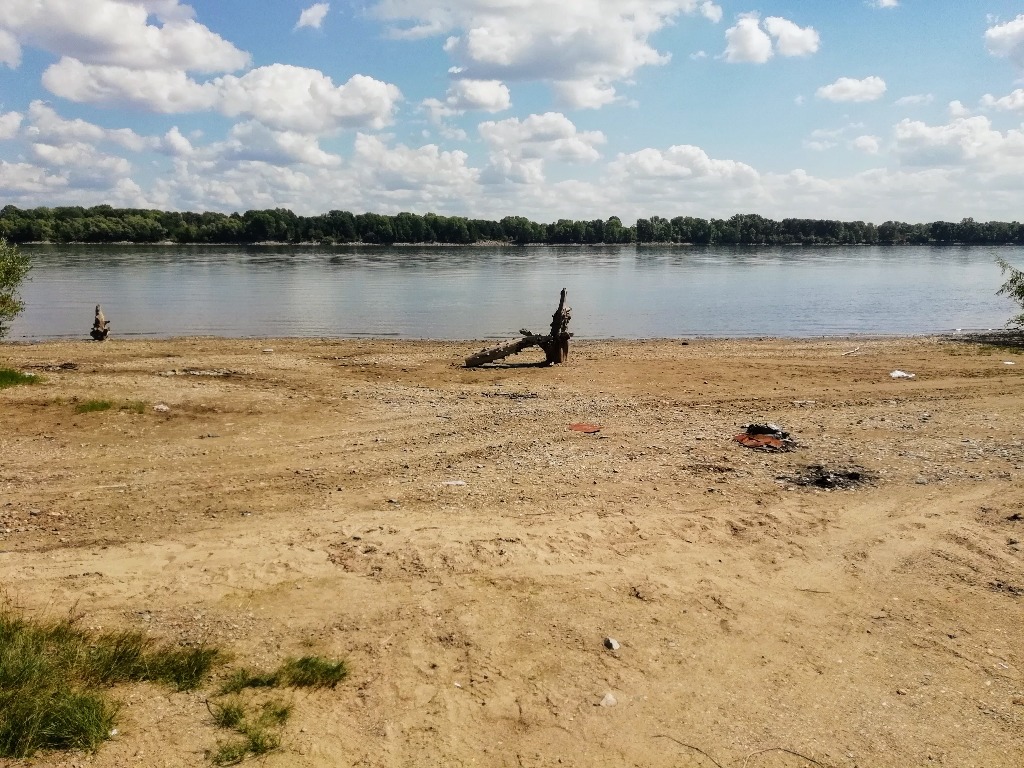 Огурцово. Посёлок Огурцово Новосибирск. Огурцово (Новосибирск). Огурцово Новосибирская область берег реки. Озеро в Огурцово Новосибирск.