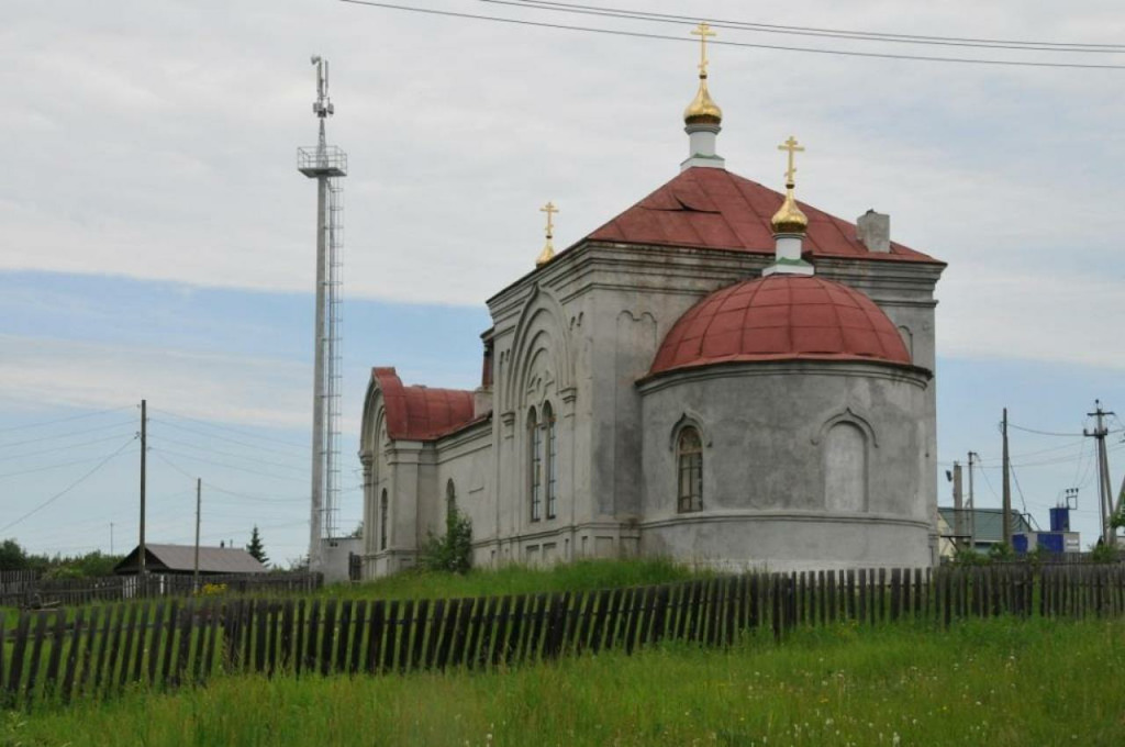 Село колюткино свердловская область. Деревня Колюткино Свердловская область. Храм село Колюткино Свердловской области. Церковь Симеона Верхотурского в Колюткино, село Колюткино. Е1 Белоярский Свердловская область.