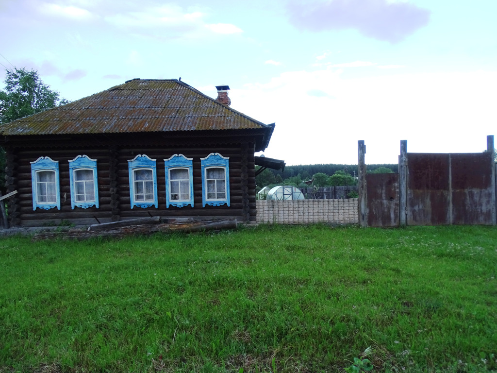 Из деревни грушевка в село абрамово. Абрамовское Сысертский район. Ленин в деревне. Дом деревня Абрамово. Деревня Ленино Тавдинского района.