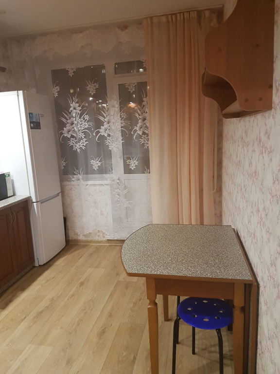 Чебоксары на солнечной. 2х комнатная квартира г. Квартира в северо западном районе. Квартира в северо западном районе. Кристалл полюстрово.