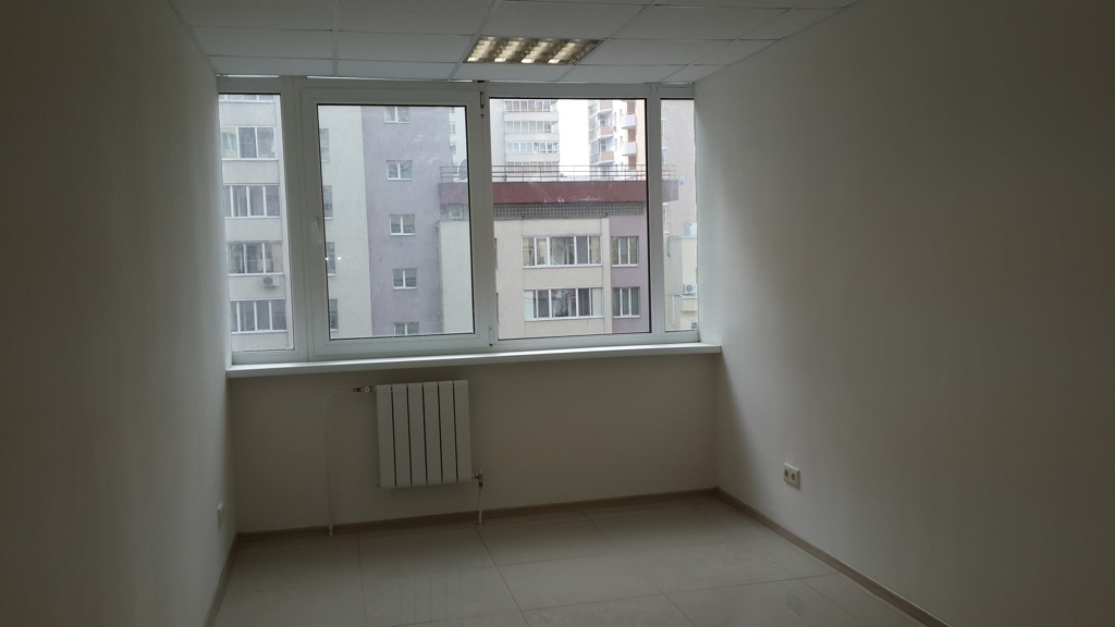 Авито екатеринбург фото. Екатеринбург, ул Хохрякова 21 кв.27. Продажа комнат на Хохрякова 102.