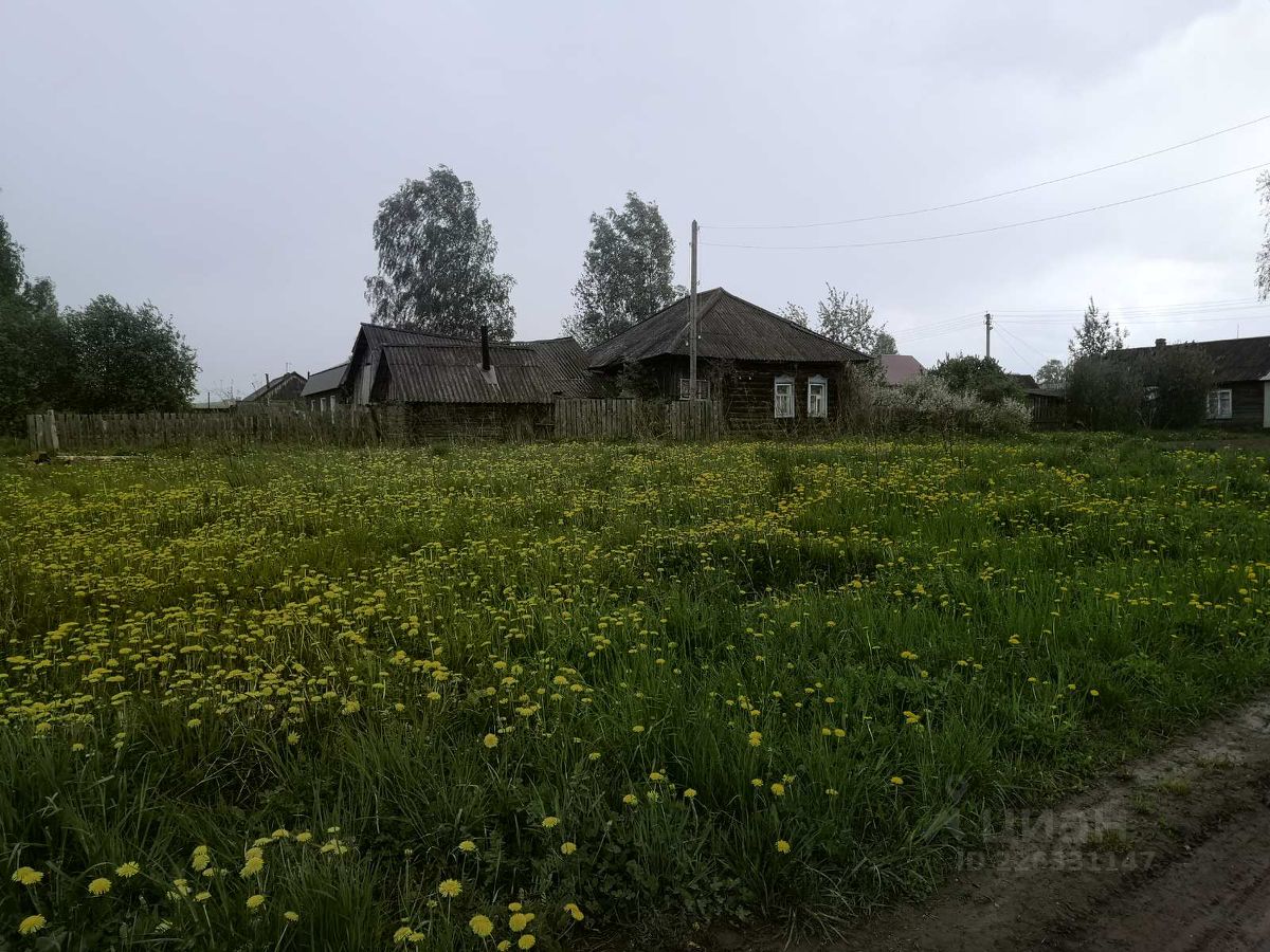 Малые пали. Кузнечиха Пермский край. Деревня Кузнечиха Пермский край. Пермский край, Осинский р-н, с Комарово. Дом у дороги Кузнечиха