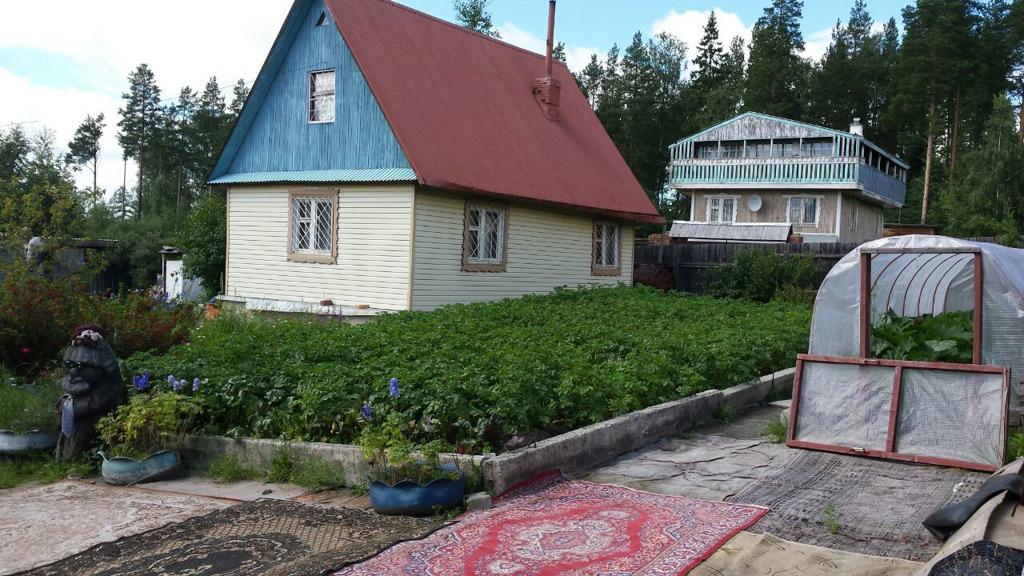 Дача свердловская область. Зиловские сады Новоуральск. Дачи Новоуральск. Сады дачный Новоуральск. Свердловская область дача улица.