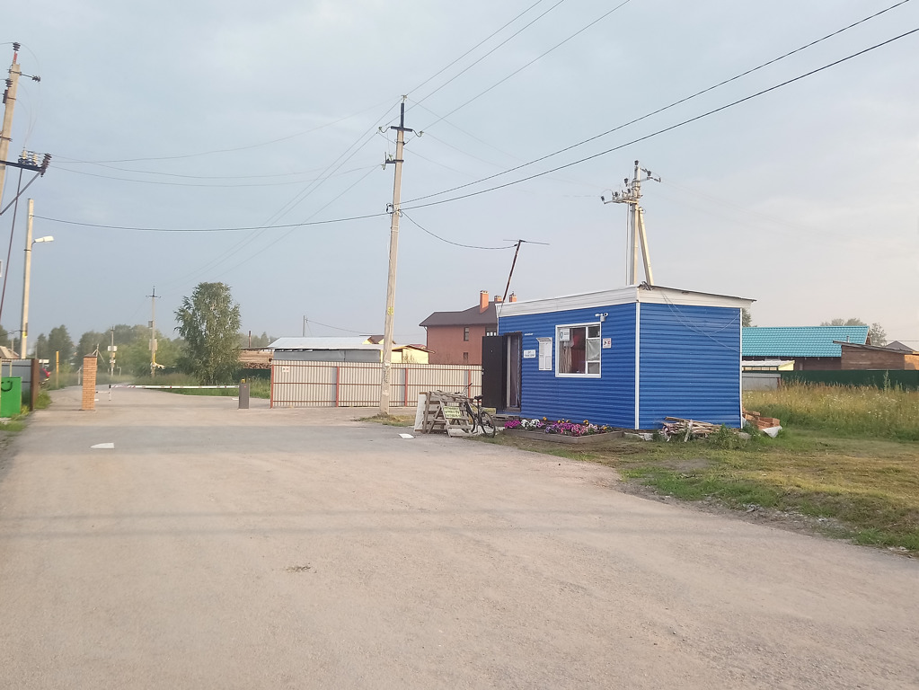 Поселок ленинский новосибирский. Село Ленинское Новосибирская. Село Ленинское. ДНТ тихий Бор Сургут.